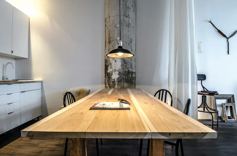 Modern solid wood and metal dining tables