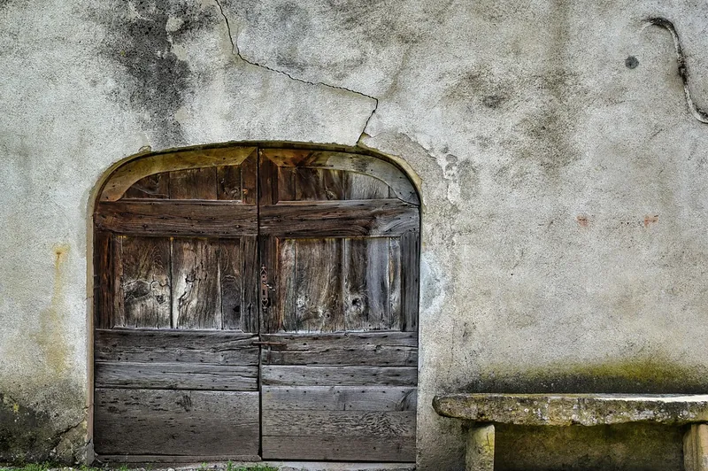 Rustic bench