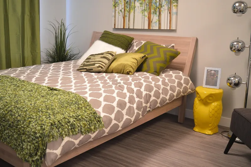 Rustic solid-wood headboard with heavy knotty plank boards and a natural matte finish, handcrafted in Jodhpur, India
